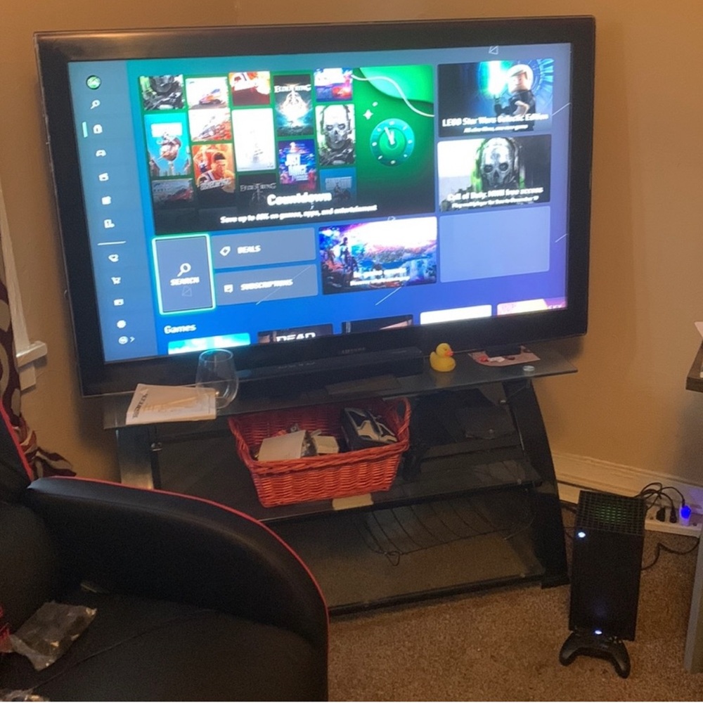 Xbox Series X - Picture 3 of 4